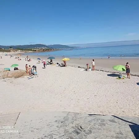 Enfoz Tus Mejores Vacaciones, Playa Piscina Y Parking Foz